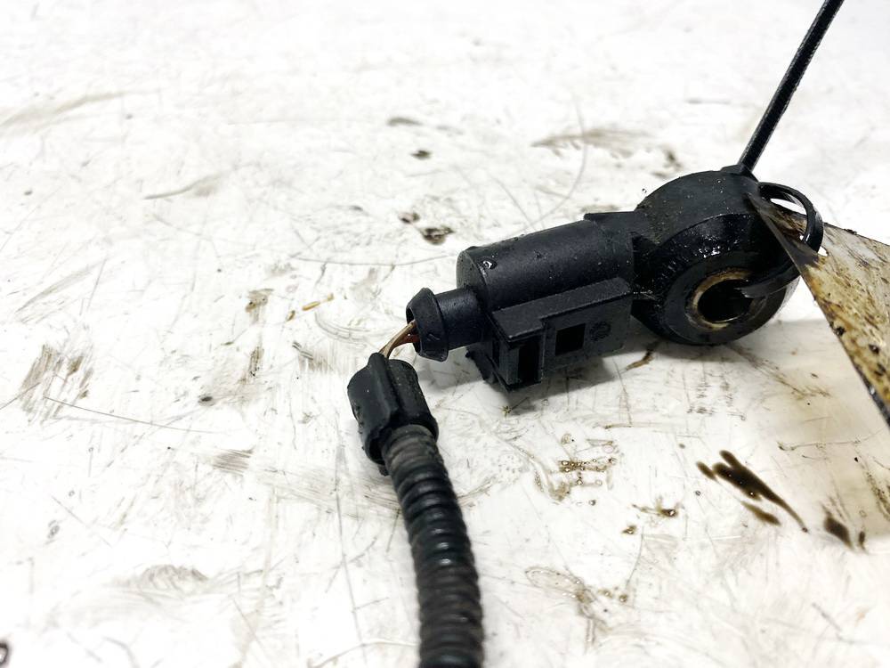 030905377C Volkswagen Golf 2005 Detonācijas devējs - Thumbnail 2