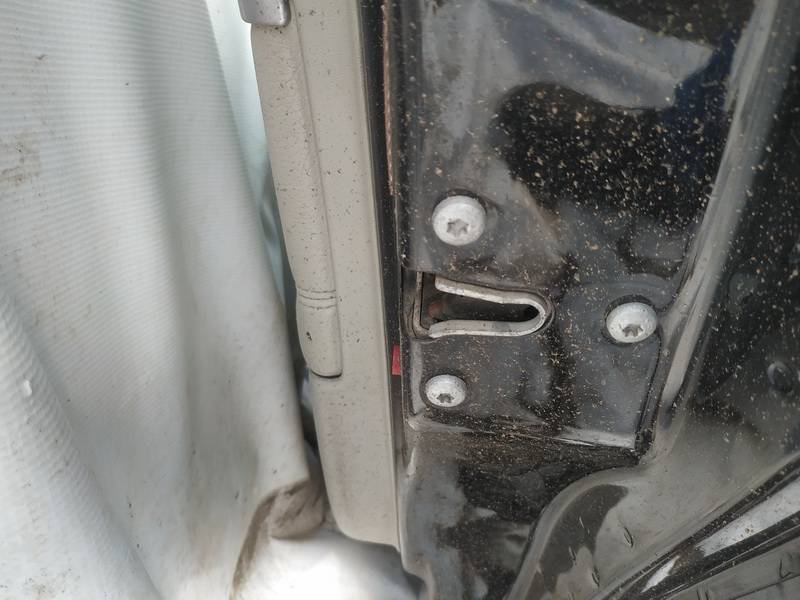 SAAB 9-3 2006 Cerradura de puerta - TRASERO DERECHO