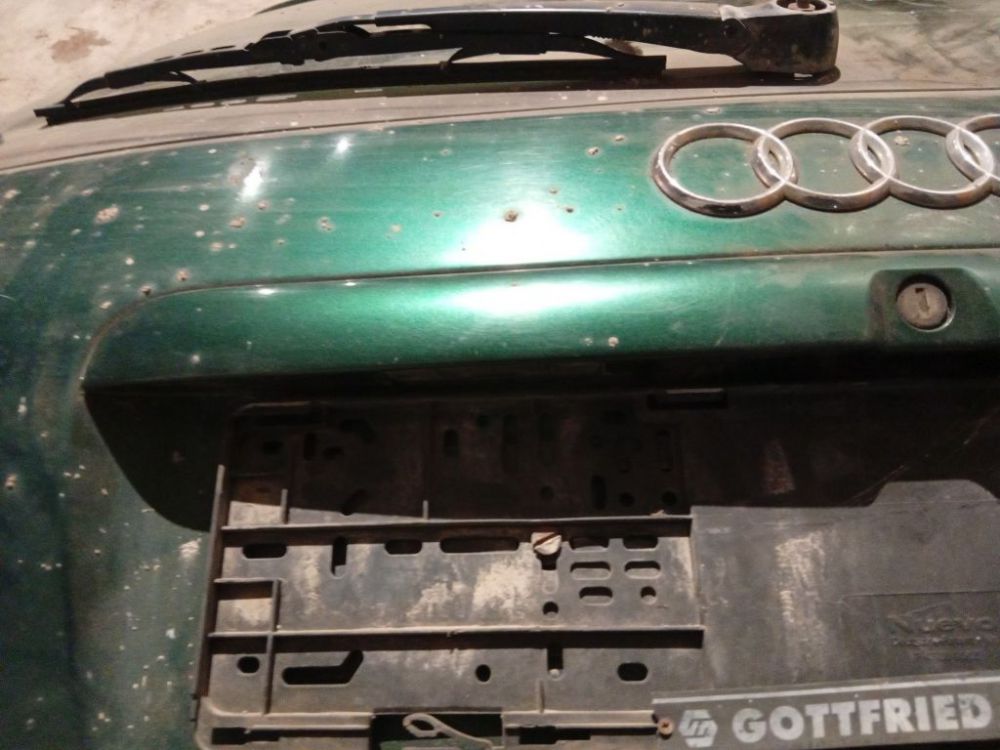 Audi A4 1997 Door handle tailgate boot trim strip cover - REAR - Thumbnail 2