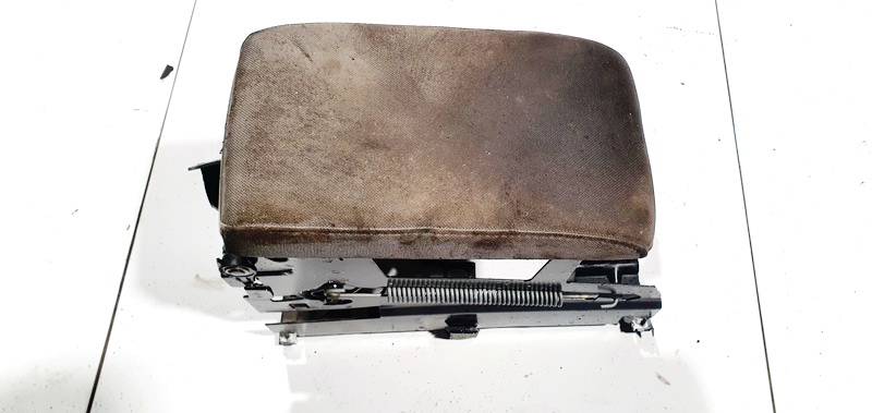 Volkswagen Passat 2004 Podłokietnik