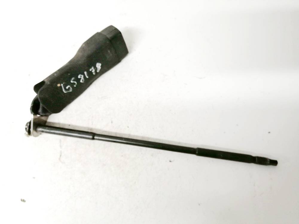 33012083A Skoda Octavia 2005 ENGANCHE CINTURON TRASERO CENTRAL