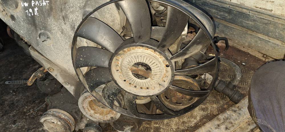 058121350 Volkswagen Passat 1998 Embrayage Ventilateur de Radiateur