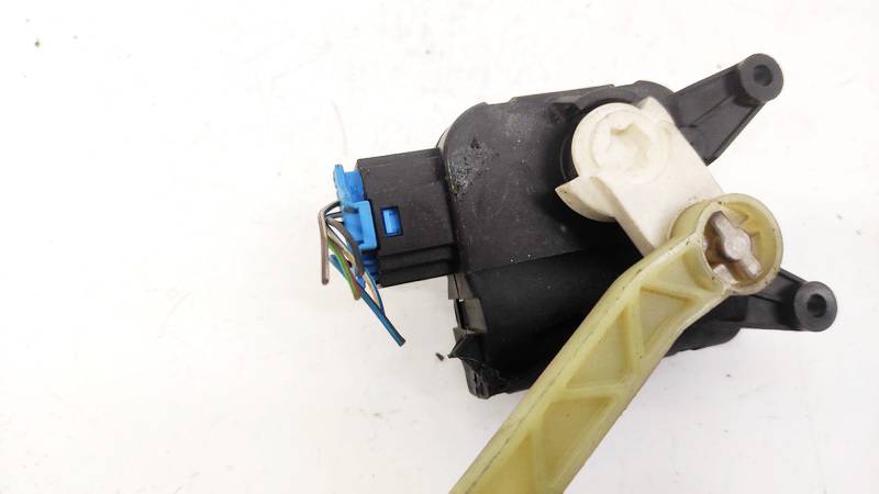 1K1907511C Audi A3 2006 Heater Vent Flap Control Actuator Motor - Thumbnail 3