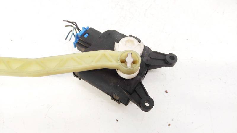 1K1907511C Audi A3 2006 Heater Vent Flap Control Actuator Motor - Thumbnail 2