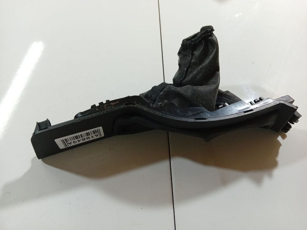 BM51A061B84CFW Ford Focus 2014 Osłona dźwigni zmiany biegów (pokrywa) - Thumbnail 2