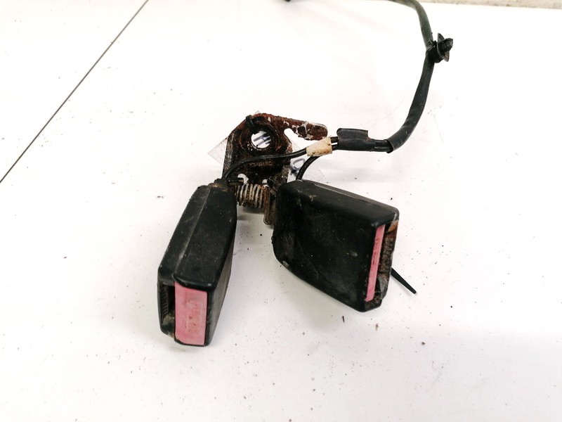 USED USED Seat belt holder (Seat belt Buckle) rear right Peugeot 207