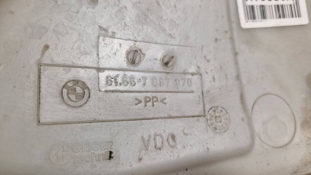 61667007970 BMW 3-Series 2002 Windshield Washer Reservoir tank (WASHER BOTTLE) - Thumbnail 3