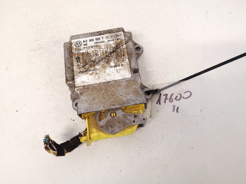 1k0909605t 5wk43412 Airbag crash sensors module Skoda Octavia 2006 1.9L