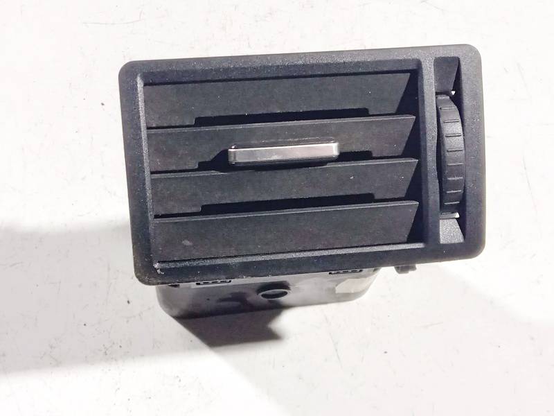 3M51R018B09AFW Ford C-MAX 2004 ventilation intérieur
