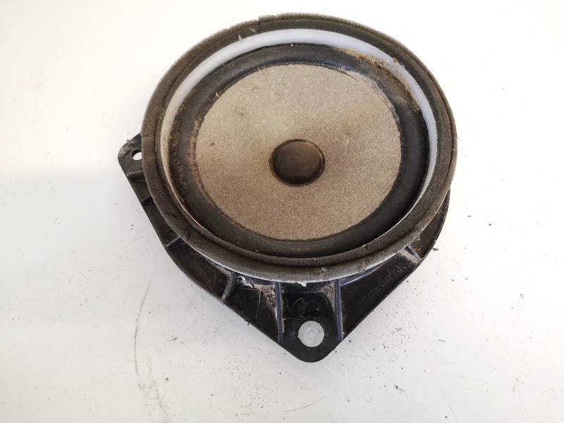 8616042110 Toyota RAV-4 2005 Auto skaļrunis