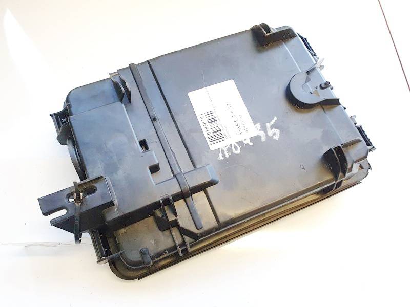 8D0927613 Skoda Superb 2004 Other car part - Thumbnail 3