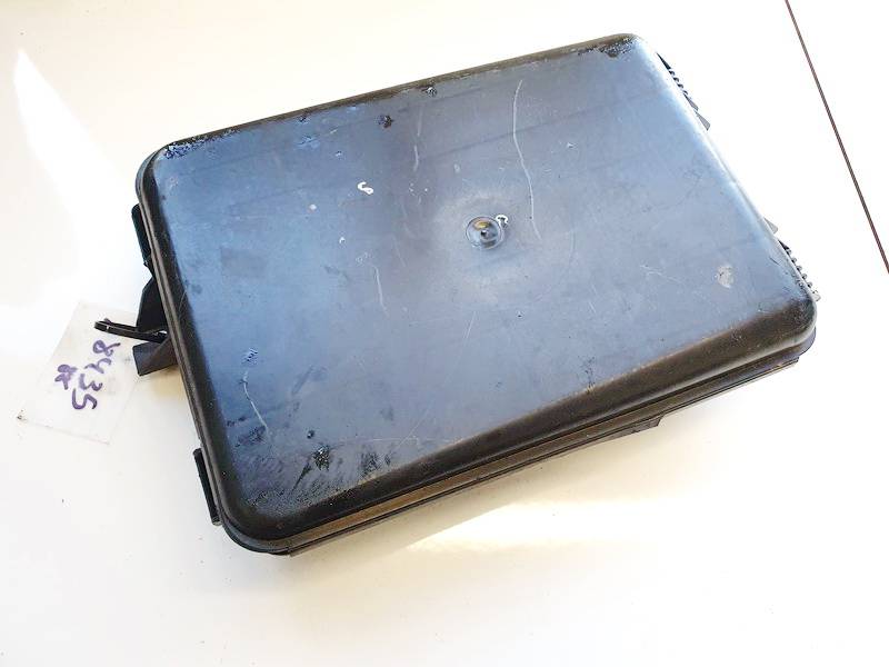 8D0927613 Skoda Superb 2004 Other car part