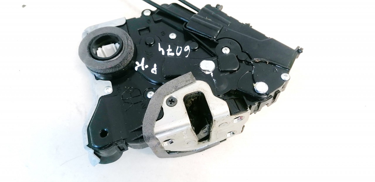 Toyota Yaris 2009 Serrure de porte avant gauche - Thumbnail 2