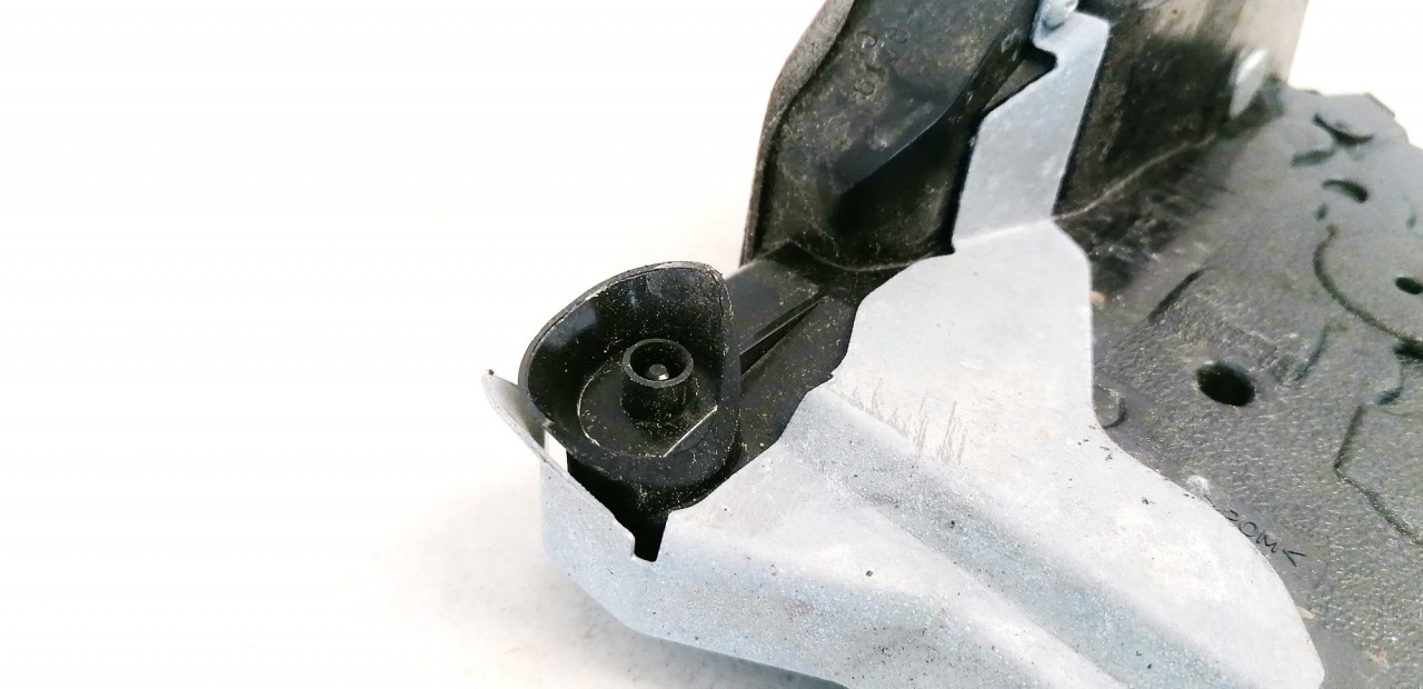 Toyota Yaris 2009 Serrure de porte avant gauche - Thumbnail 4