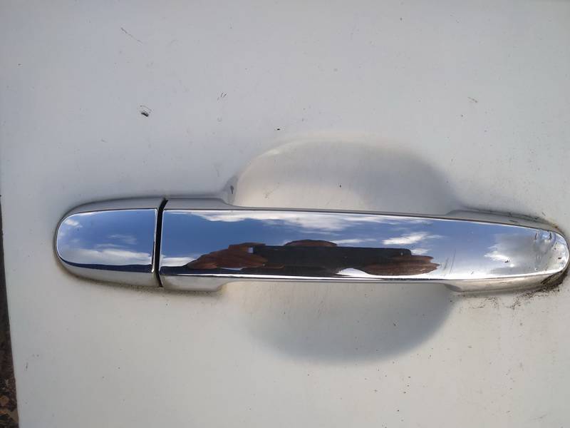 Toyota Corolla Verso 2004 Poignée de porte extérieure avant droite