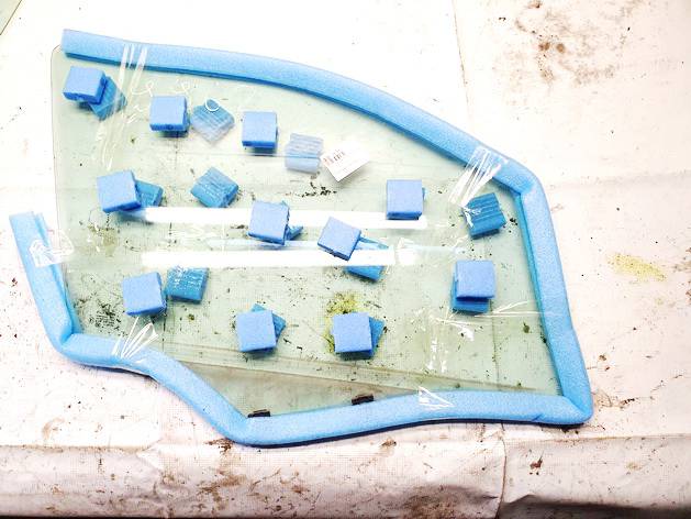 AS2M3232DOT682 Peugeot 207 2010 Vitre de Porte Avant Droite