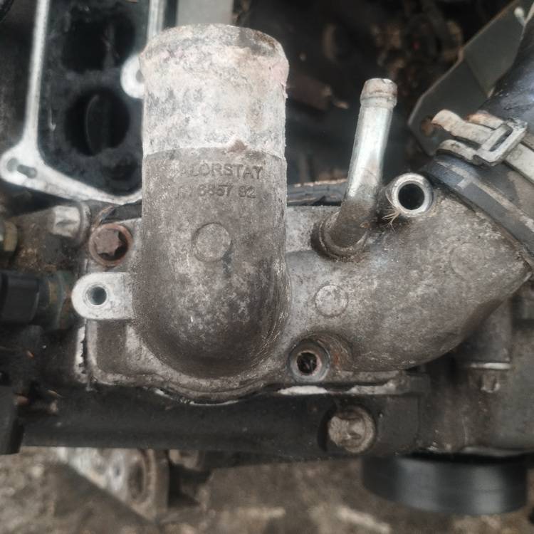 Opel Signum 2004 Thermostat Housing (Flange) - Thumbnail 2