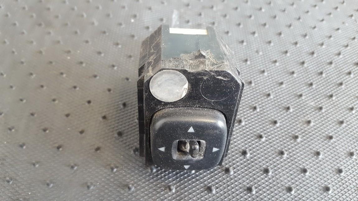 3243R22 Mazda Xedos-6 1998 Wing mirror control switch (Exterior Mirror Switch)