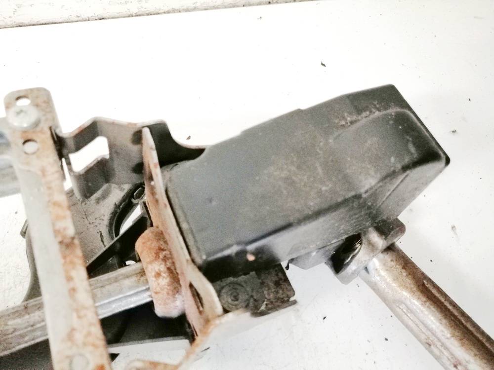 3C0905861F Volkswagen Passat 2006 Vairo uzraktas