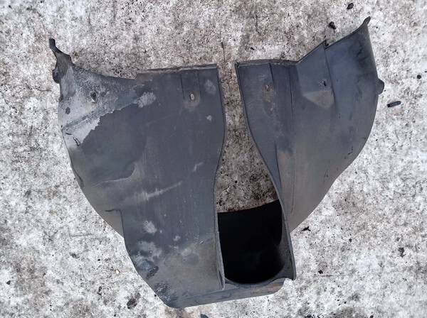 8D0810171 Audi A4 1999 Plastic Inner Fender - REAR LEFT