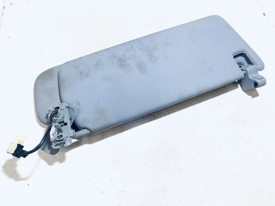 7L5857552AF Porsche Cayenne 2003 Sun Visor, With Light and Mirror and Clip - Thumbnail 2