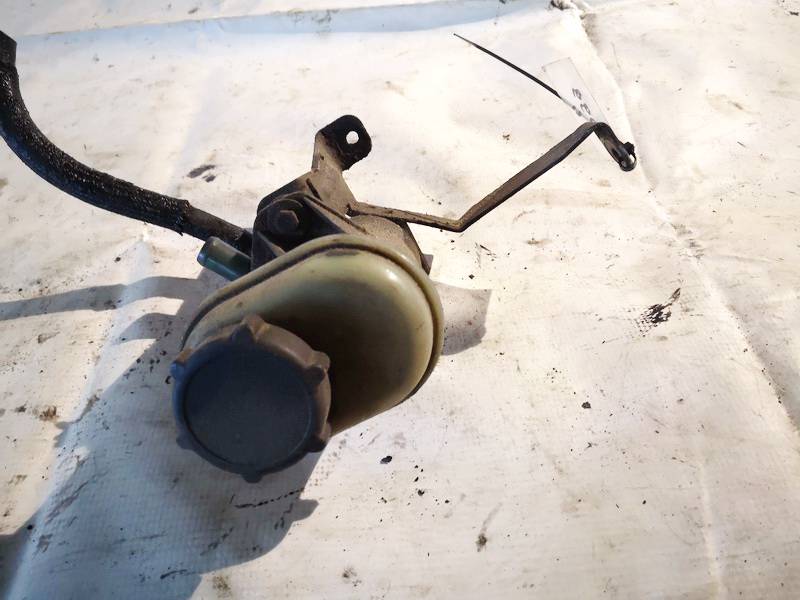 XS713R700AG Ford Mondeo 2004 Zbiorniczek wspomagania kierownicy