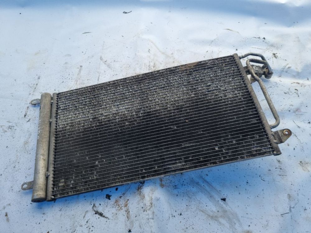 6R0820411H Skoda Fabia 2010 Chłodnica klimatyzacji