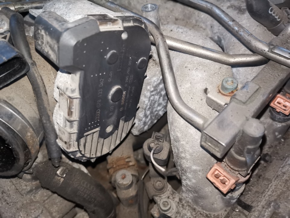 078133062 Audi A6 2001 High Flow Throttle Body Valve (Air Control Valve) - Thumbnail 3