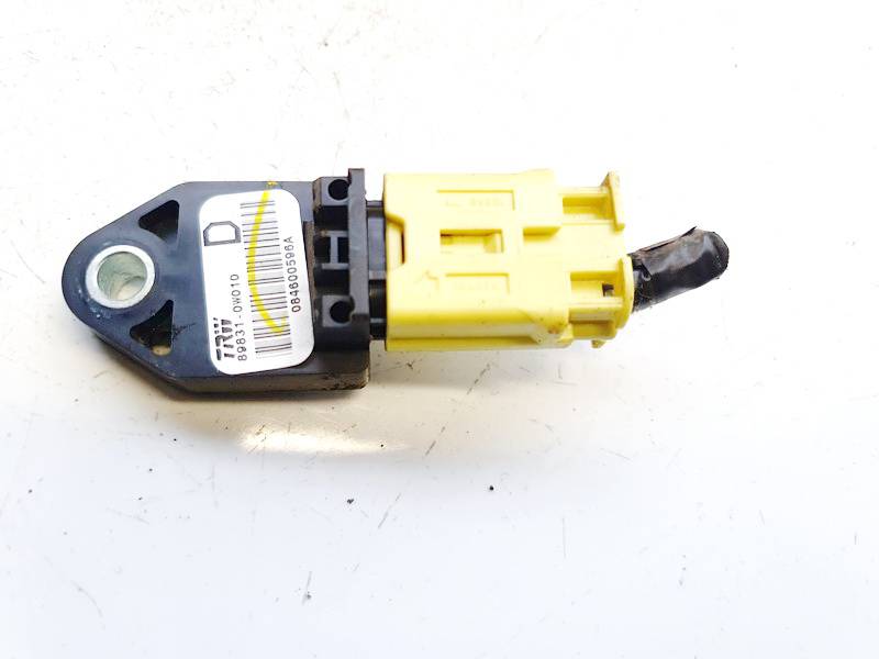898310W010 Toyota Corolla Verso 2006 Srs Airbag crash sensor