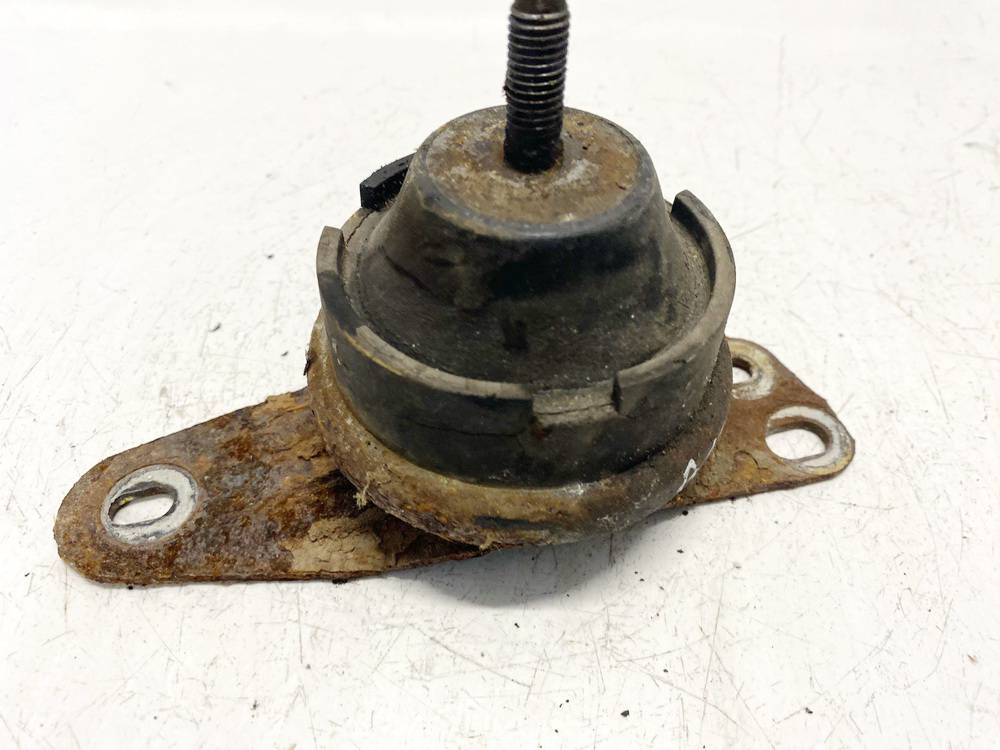 Fiat Scudo 2009 Engine Mounting and Transmission Mount (Engine support)
