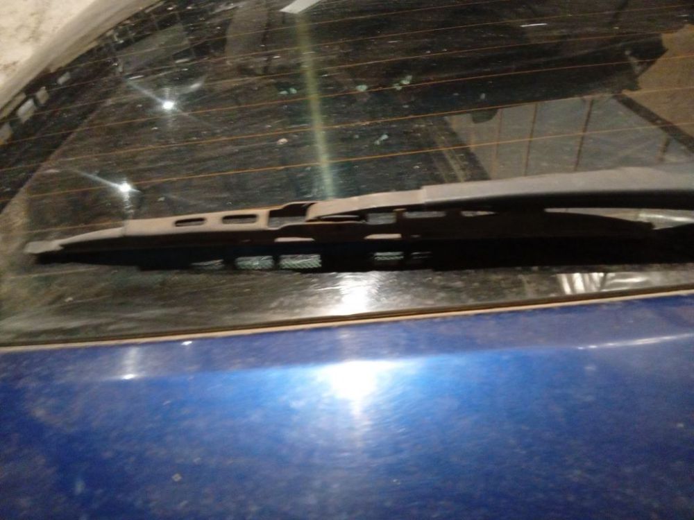 Audi A4 1998 Wiper Arm, Windscreen Wiper Arm - REAR - Thumbnail 3