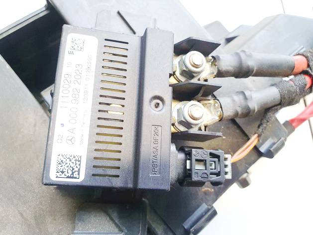 A0009822023 Mercedes-Benz C-CLASS 2008 Rele