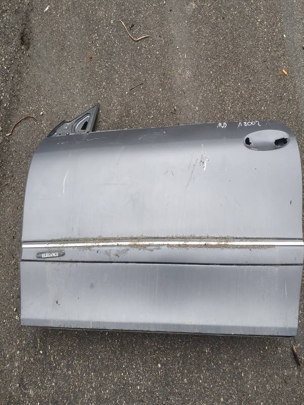 JUODOS Mercedes-Benz CLK-CLASS 2003 Doors - FRONT LEFT