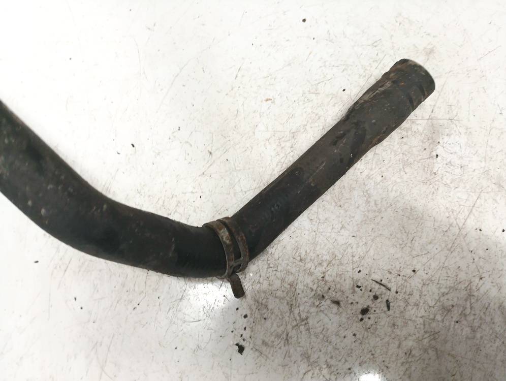 Ford Focus 2007 Tuyau de Radiateur - Thumbnail 3