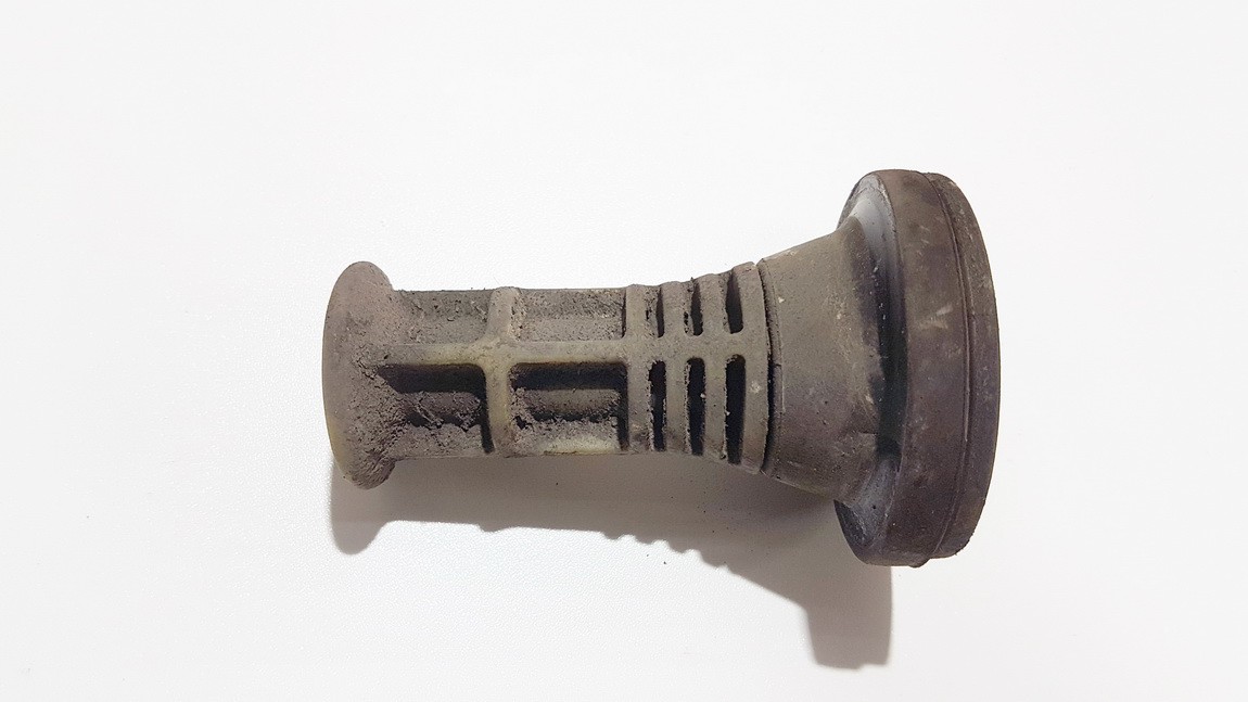 555220010R Renault Grand Scenic 2010 Coil Spring, Cap Plate Upper