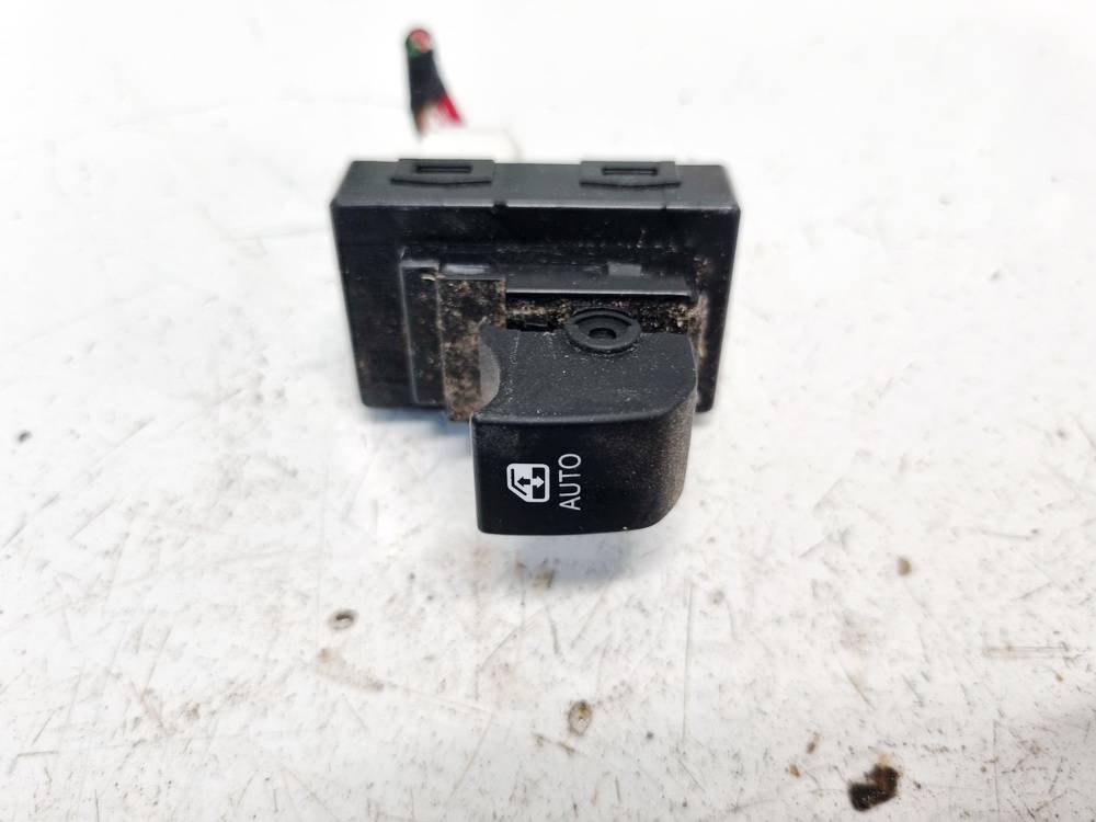 935751H100 Kia Ceed 2007 Power window control (Window Regulator-Window Switch)