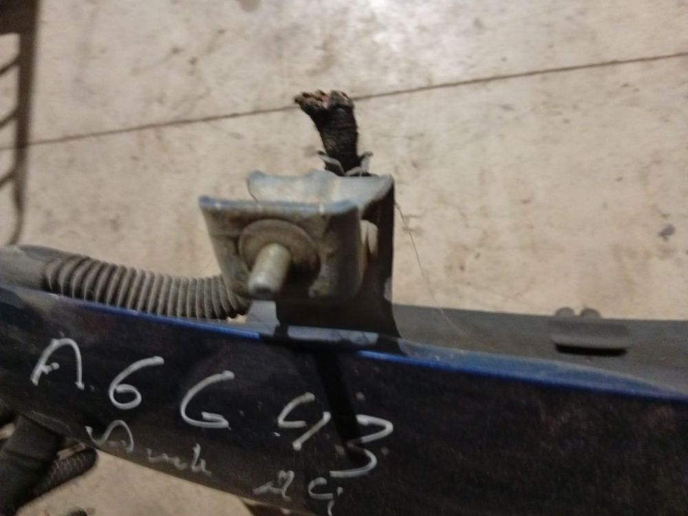 Audi A4 1998 Galinio Dangcio vyris G.K. (kapoto) - Thumbnail 3