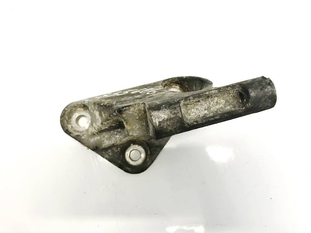 Nissan Almera 2000 Moottorin kiinnike - Thumbnail 2