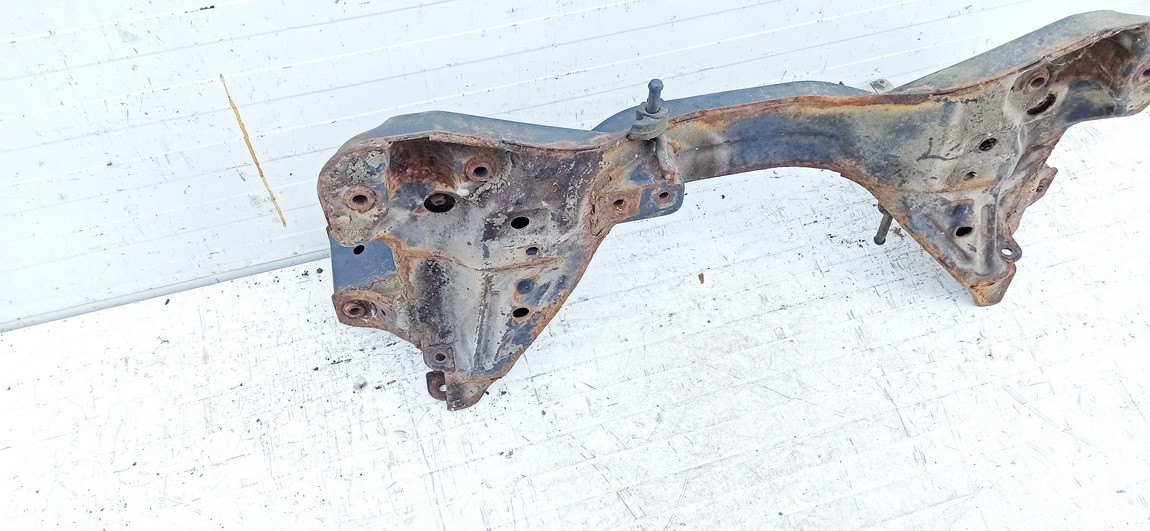 Mitsubishi Carisma 1998 Etuapurunko  - EDESSÄ - Thumbnail 3