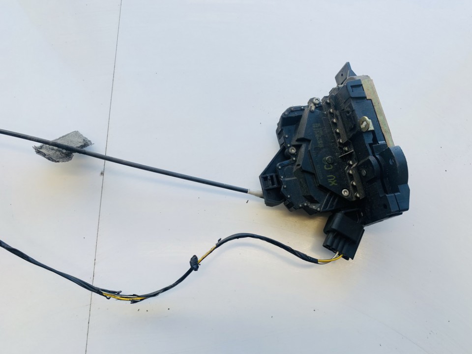 2S4AA26413DA Ford Focus 2004 Zamek drzwi - TYLNE LEWE