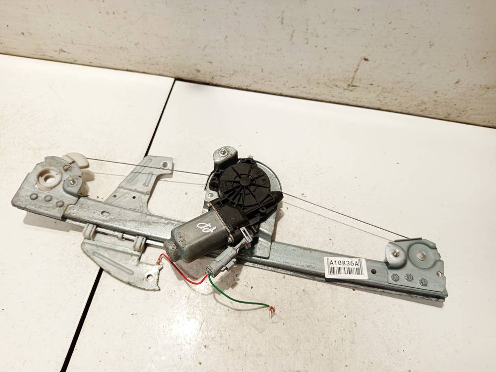 Toyota Aygo 2006 Podnośnik szyby drzwi - PRZEDNIE PRAWE