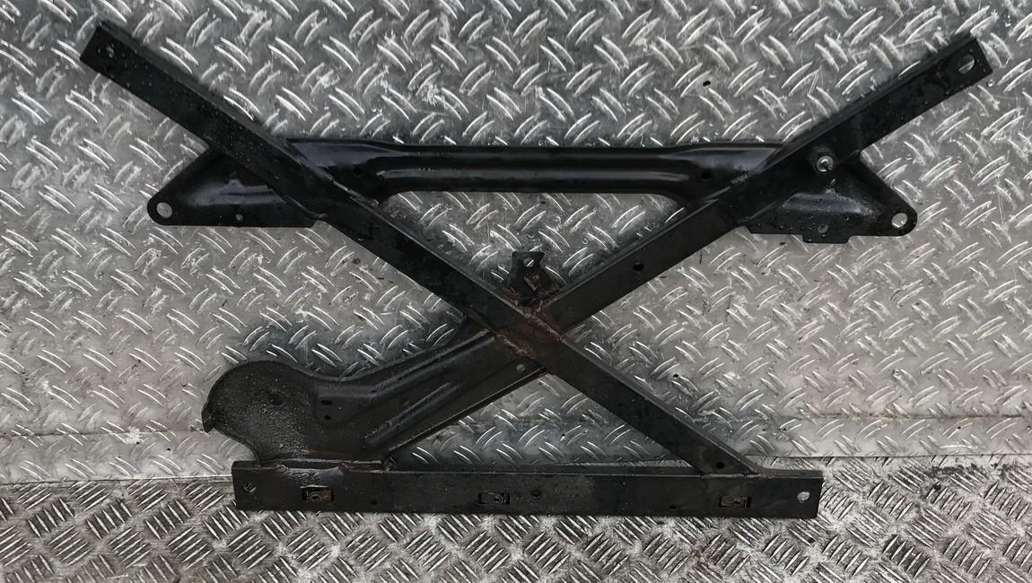 Audi A5 2008 PLASTICOS-OTRAS PIEZAS DE COCHE