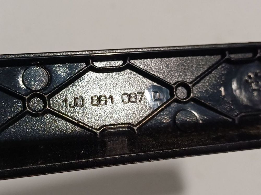 1J0881087D Volkswagen Bora 2003 Salono apdaila (plastmases) - Thumbnail 3