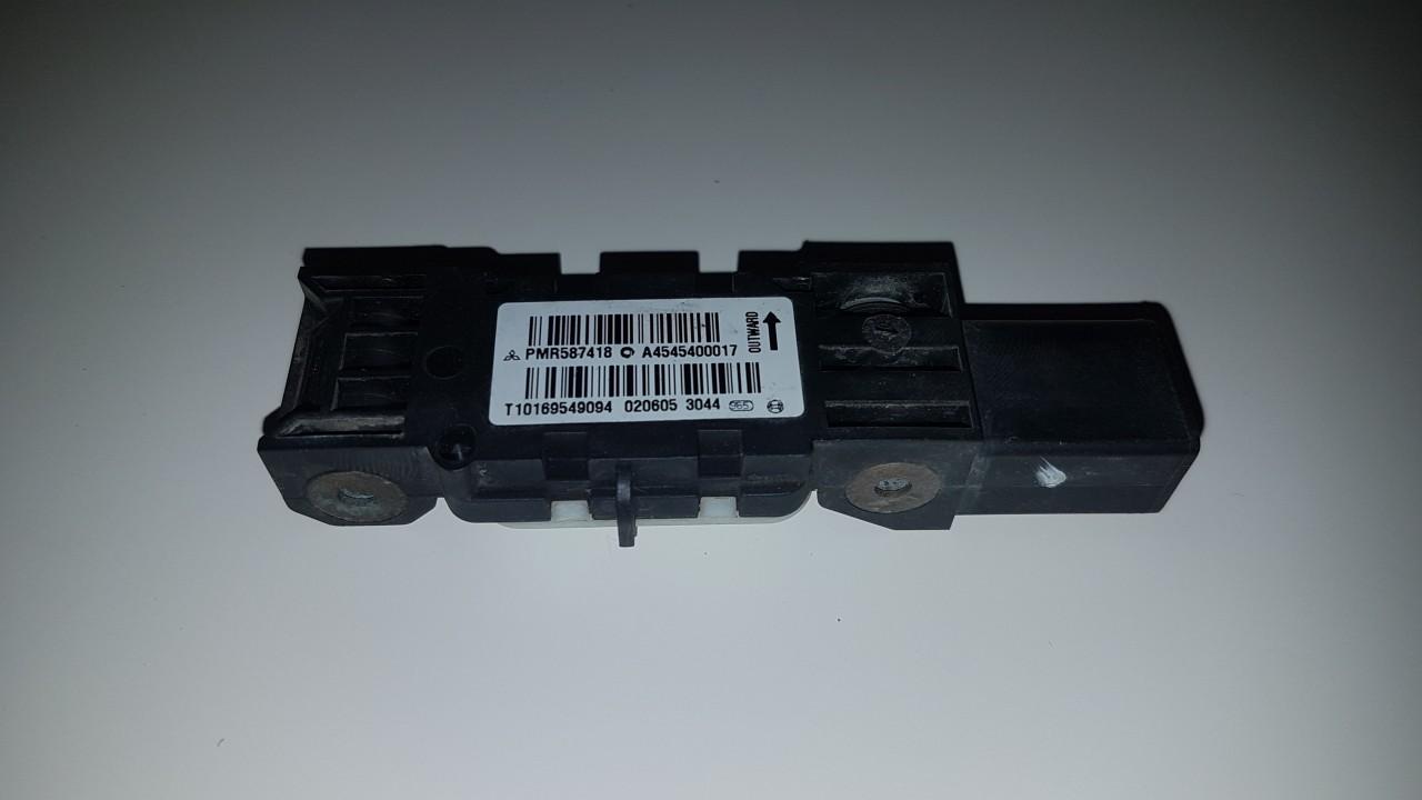PMR587418 Mitsubishi Colt 2006 Srs Airbag crash sensor