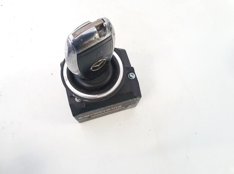 1645450708 Mercedes-Benz ML-CLASS 2006 Ignition Barrels (Ignition Switch)
