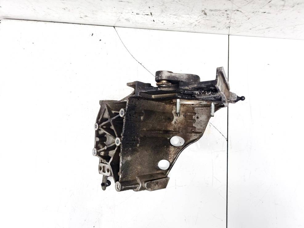 55187918 Opel Zafira 2006 Variklio kronsteinas ir Greiciu dezes kronsteinas - Thumbnail 3