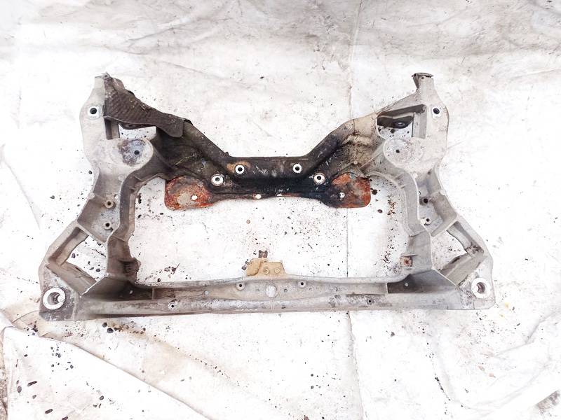 Mercedes-Benz C-CLASS 2004 Belka silnika - PRZEDNIE