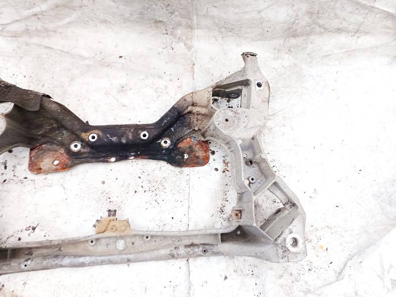 Mercedes-Benz C-CLASS 2004 Belka silnika - PRZEDNIE - Thumbnail 3