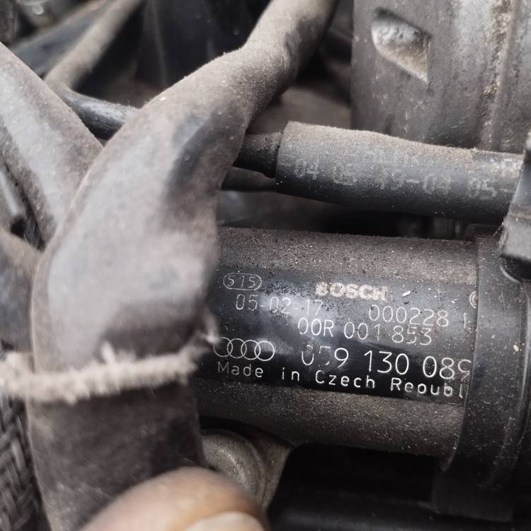 059130089 Audi A6 2005 Fuel injector rail (injectors)(Fuel distributor) - Thumbnail 3