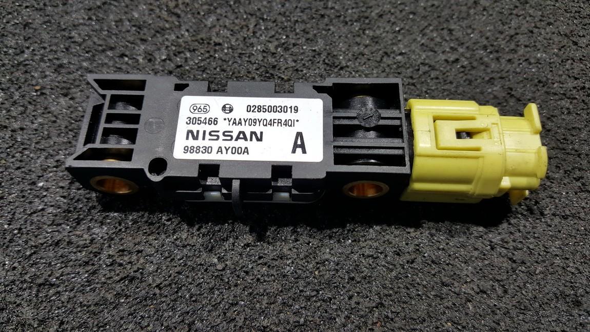 0285003019 98830AY00A, 305466 Srs Airbag crash sensor Nissan Note 2009